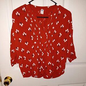 Old navy ladies v neck pleated blouse